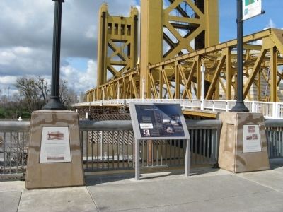 The Northern Electric Bridge Marker image. Click for full size.
