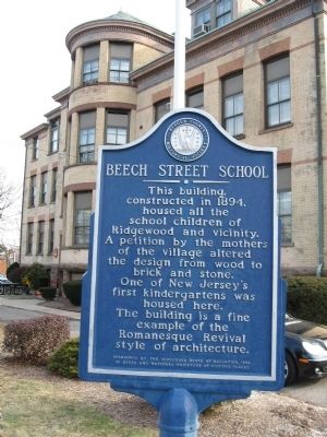 Beech Street School Marker image. Click for full size.