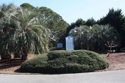 Battle of Port Royal Marker, shares location with Hilton Head Marker image. Click for full size.
