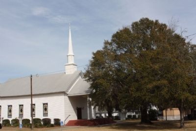 Middle Ground Baptist Church image. Click for full size.