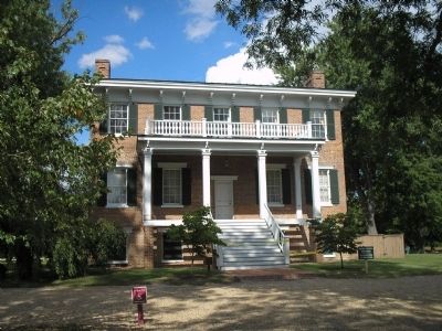 Lee Hall Mansion image. Click for full size.