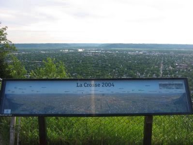 La Crosse 2004 Panorama Sign image. Click for full size.