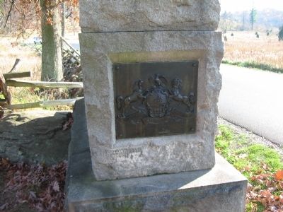 State Coat of Arms on the Front of Monument image. Click for full size.