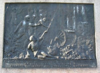 Relief on Back of Monument. Click for full size. Relief on Back of Monument image. Click for full size.