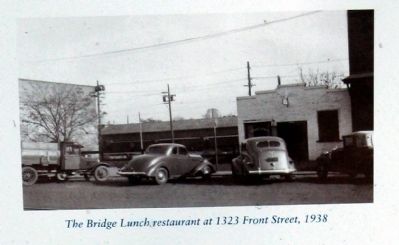 Close-Up of Photo on Marker image. Click for full size.
