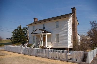 William Root House Museum image. Click for full size.
