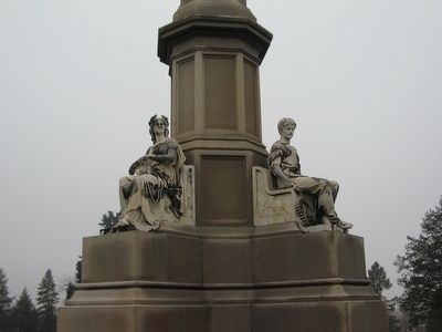 Back of Monument. Click for full size. Back of Monument image. Click for full size.