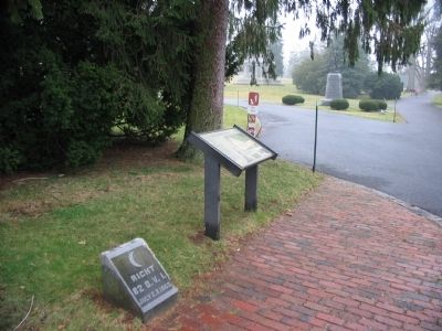 Marker at the North Entrance image. Click for full size.