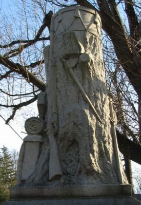Left side of Monument. Click for full size. Left side of Monument image. Click for full size.