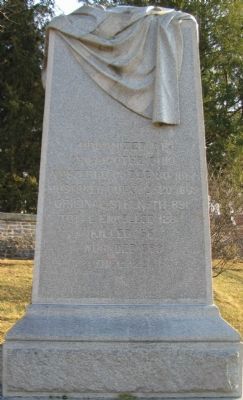 Right Side of Monument image. Click for full size.