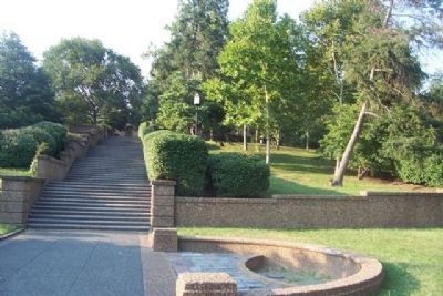 Meridian Hill/Malcolm X Park promenade image. Click for full size.