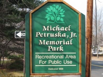Michael Petruska, Jr. Memorial Park Sign image. Click for full size.