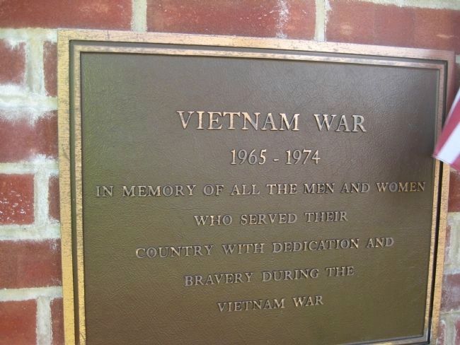 Bedminster War Memorial - Vietnam War Marker image. Click for full size.
