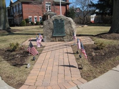 Far Hills War Monument. Click for full size. Far Hills War Monument image. Click for full size.