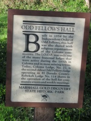 Odd Fellows Hall Marker. Click for full size. Odd Fellows Hall Marker image. Click for full size.