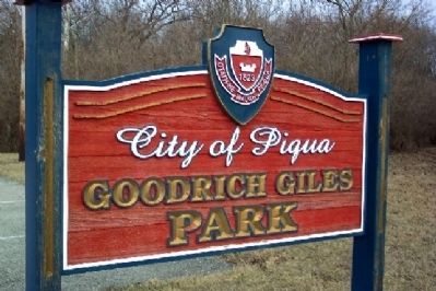 Goodrich Giles Park Sign image. Click for full size.