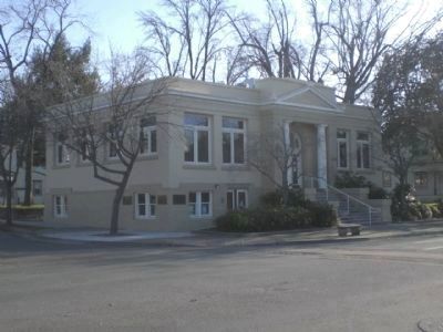 Oroville Carnegie Library and Markers image. Click for full size.