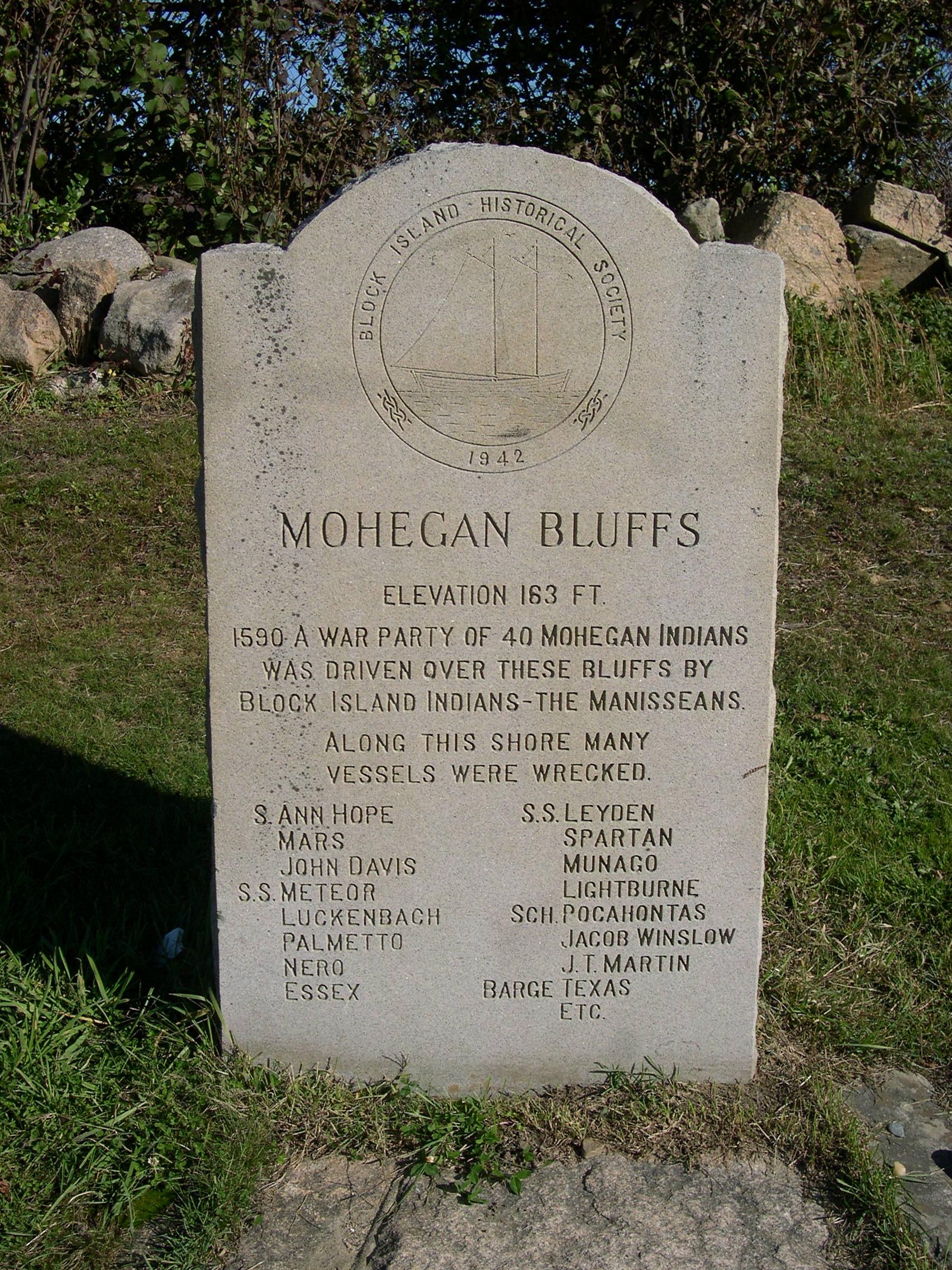 Mohegan Bluffs Marker