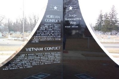 Piqua Veterans Memorial Korea, Vietnam, Iraq-Afghanistan Honor Roll image. Click for full size.