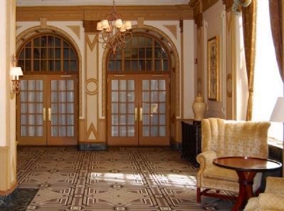Interior Poinsett Hotel<br>Entry to Ballroom image. Click for full size.