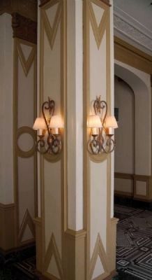 Interior Poinsett Hotel<br>Art Deco Column image. Click for full size.