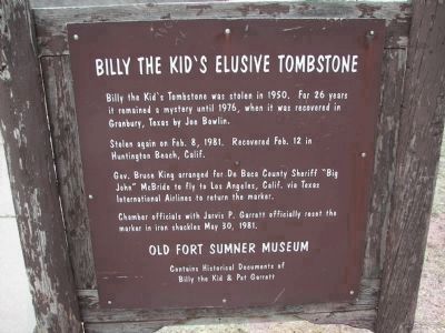 Billy the Kid's grave information marker. image. Click for full size.