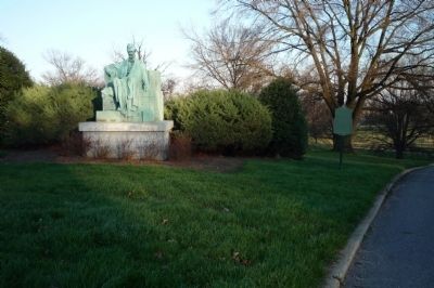 Abraham Lincoln Statue and Marker image. Click for full size.