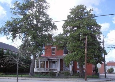 Wallace-Seward House built in 1855. image. Click for full size.