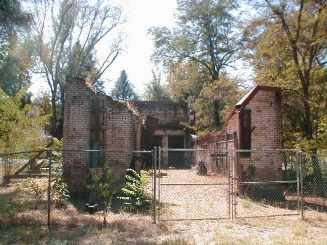Rear View of Robert Bell's Store. Click for full size. Rear View of Robert Bell's Store image. Click for full size.