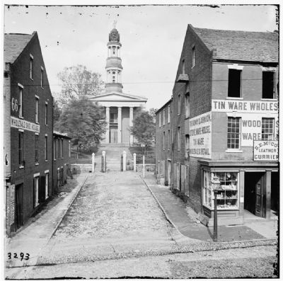 Petersburg, Va. Courthouse. <i>Library of Congress [LC-B811-03293]</i> image. Click for full size.