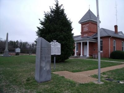 John Parke Custis and Martha Dandride marker at New Kent County Courthouse. image. Click for full size.
