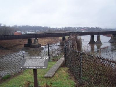 Wills Creek on left flowing into the Potomac River. image. Click for full size.