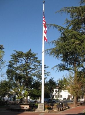 Mills Square Flag Pole image. Click for full size.