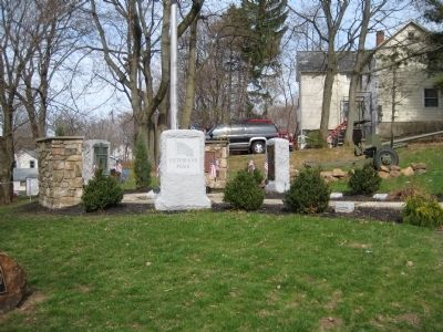 Veterans Park - Back of Main Marker image. Click for full size.