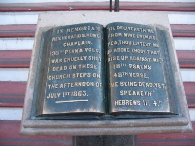 Close Up of Upper Portion of Monument. Click for full size. Close Up of Upper Portion of Monument image. Click for full size.