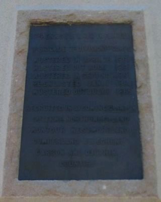 Right Side of Monument image. Click for full size.