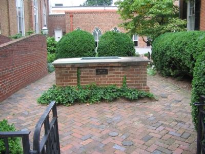 Lord Fairfax's Final Resting Place image. Click for full size.