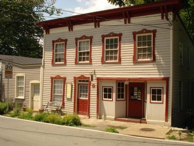 The Tin Shop as it appears today.. Click for full size. The Tin Shop as it appears today. image. Click for full size.