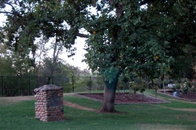 Adjacent Marker. Click for full size. Adjacent Marker image. Click for full size.
