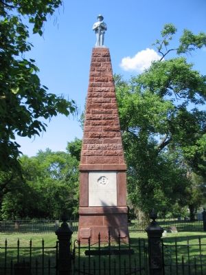 Confederate Monument, Manassas Cemetery image. Click for full size.