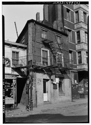 Moses Pierce-Hichborn House in 1941 image. Click for full size.