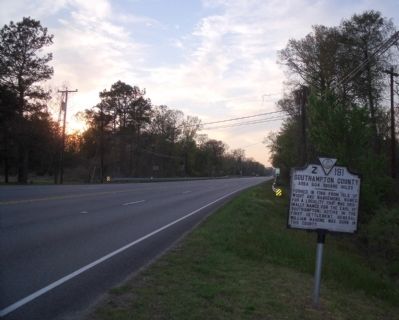 Southampton County / Isle of Wight County Marker on US Rte 460 (facing west). Click for full size. Southampton County / Isle of Wight County Marker on US Rte 460 (facing west) image. Click for full size.