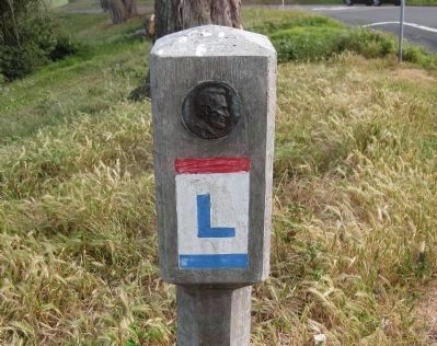 Lincoln Highway Route-marking Monument image. Click for full size.