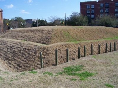The Battle of Savannah - a typical redoubt the American forces faced image. Click for full size.