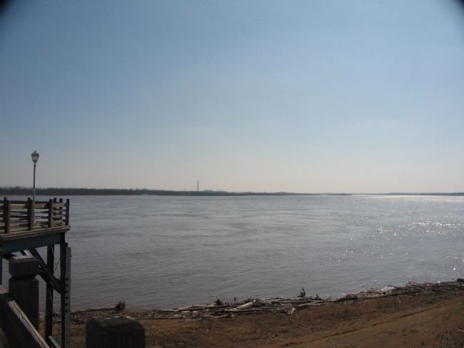 Mississippi River at New Madrid image. Click for full size.