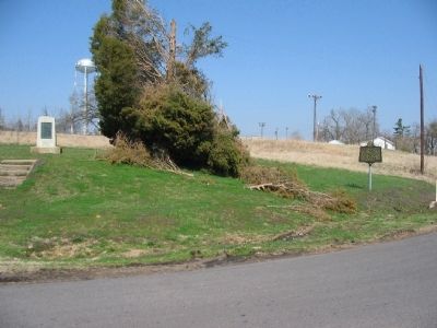 Confederate Bivouac and Cacey Jones Markers. Click for full size. Confederate Bivouac and Cacey Jones Markers image. Click for full size.