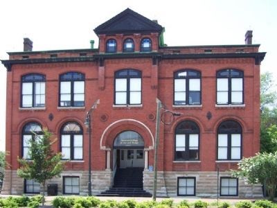 Central of Georgia Freight Terminal, currently used by Savannah College of Art and Design. Click for full size. Central of Georgia Freight Terminal, currently used by Savannah College of Art and Design image. Click for full size.