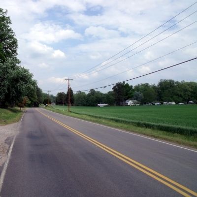 Darbytown Road (facing east). image. Click for full size.