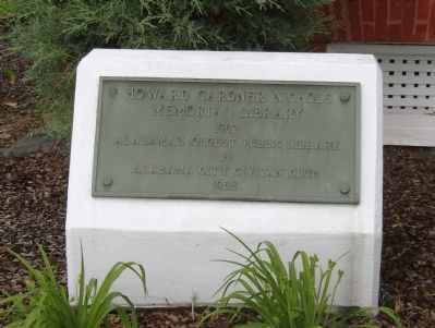Howard Gardner Nichols Library Marker. Click for full size. Howard Gardner Nichols Library Marker image. Click for full size.