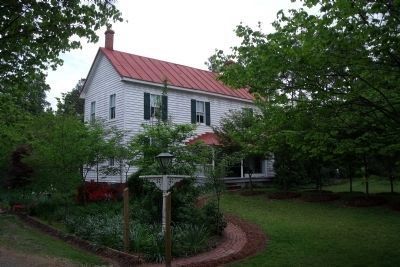 Piney Grove circa 1790, operating today as a B&B. image. Click for full size.